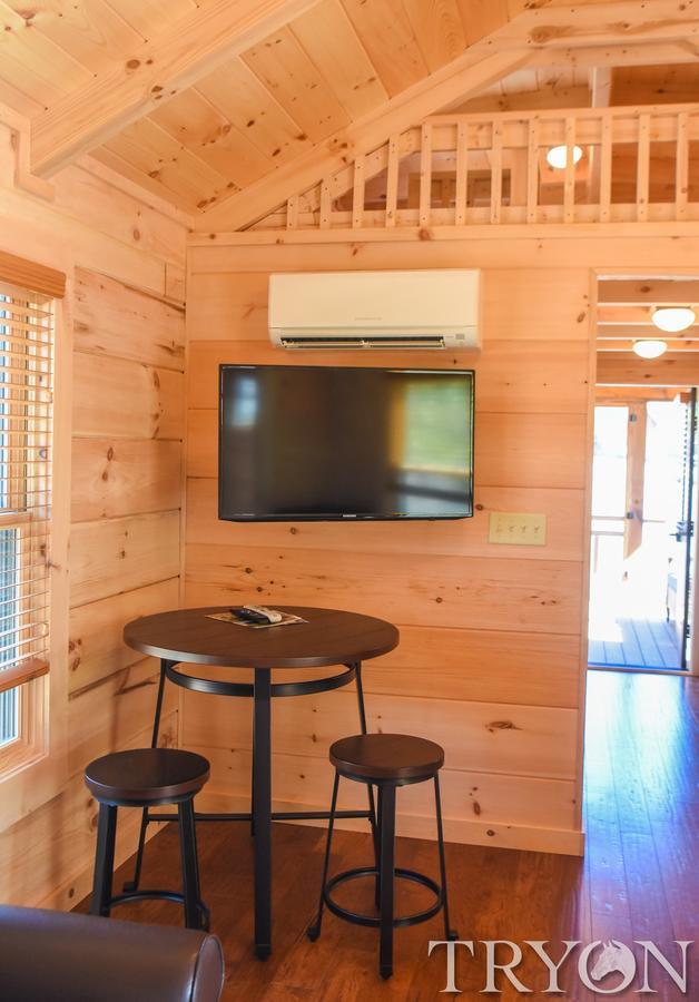 Tryon Resort Mill Spring Bagian luar foto