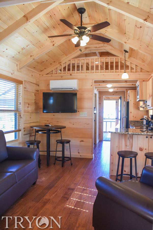 Tryon Resort Mill Spring Bagian luar foto