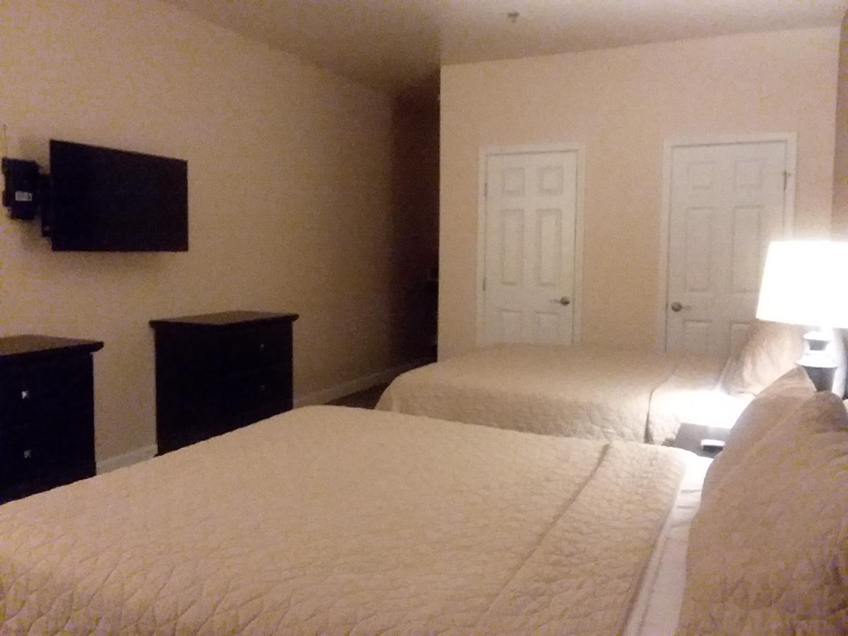 Tryon Resort Mill Spring Bagian luar foto